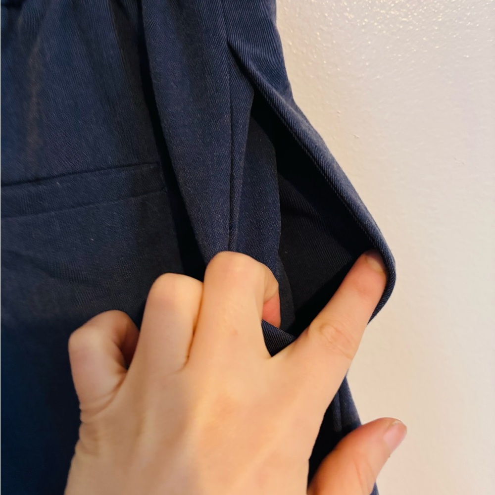 Blue long high waisted dress pants with pockets and elastic waistband in the bac - Picture 4 of 7